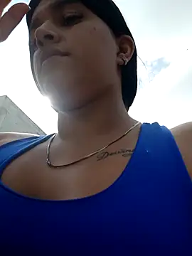 naughty-girl01 online show from January 8, 2025, 2:03 pm