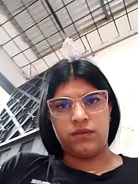 naughty-girl01 online show from February 15, 2025, 12:11 pm