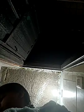 naughty-girl01 online show from March 5, 2025, 10:33 am