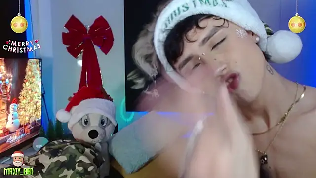 maxiy 001 online show from December 20, 2024, 9:11 am