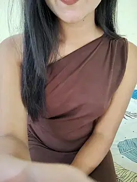 Snapshot of Meenakshi_ chatting on December 20, 2025, 3:35 am Meenakshi online show from December 20, 2025, 3:35 am