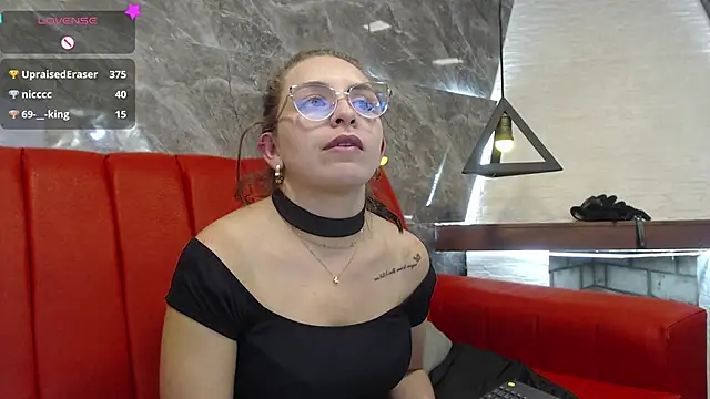  isaabellaa online show from February 14, 2025, 5:36 pm