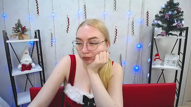 BeatriceFly online show from December 26, 2024, 12:16 pm