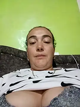 skayhot  online show from February 11, 2025, 9:35 pm