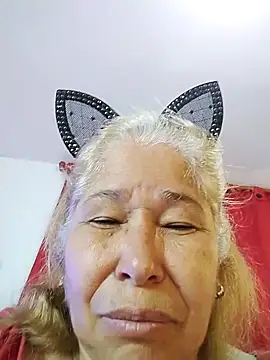 girl amada online show from February 1, 2026, 10:58 am