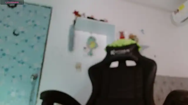 miss valery2 online show from November 4, 2025, 2:10 am