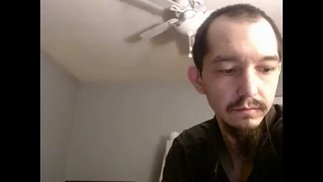 Snapshot of VanceFontaine chatting on November 18, 2025, 1:55 am VanceFontaine online show from November 18, 2025, 1:55 am