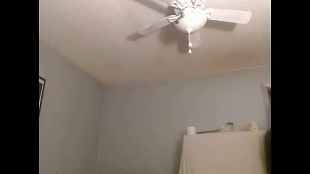 Snapshot of VanceFontaine chatting on November 22, 2025, 1:37 am VanceFontaine online show from November 22, 2025, 1:37 am