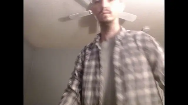 Snapshot of VanceFontaine chatting on November 27, 2025, 12:02 am VanceFontaine online show from November 27, 2025, 12:02 am