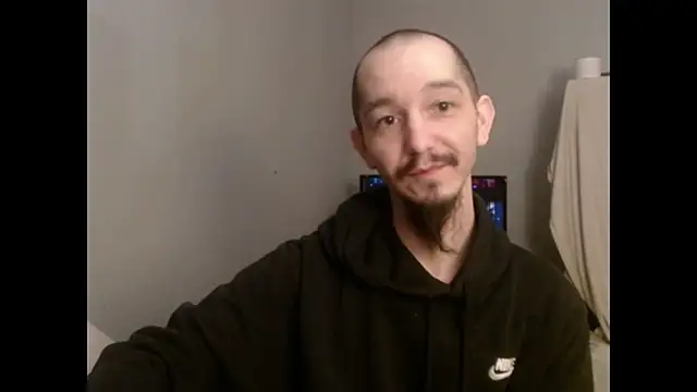 Snapshot of VanceFontaine chatting on December 3, 2025, 7:16 am VanceFontaine online show from December 3, 2025, 7:16 am