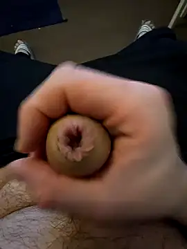 cumming4you2024 online show from December 19, 2025, 10:39 pm