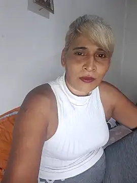 Snapshot of Goodgirlsue_77 chatting on February 3, 2026, 5:51 pm Goodgirlsue 77 online show from February 3, 2026, 5:51 pm