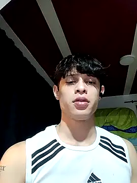 Snapshot of LilOwen_ chatting on March 11, 2025, 4:43 am LilOwen online show from March 11, 2025, 4:43 am