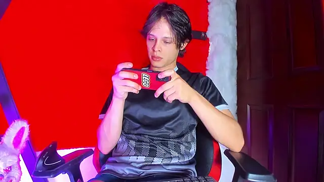 LilOwen  online show from March 17, 2026, 3:48 pm