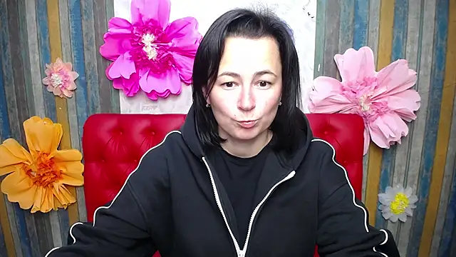 MarieSho online show from October 12, 2025, 5:12 pm