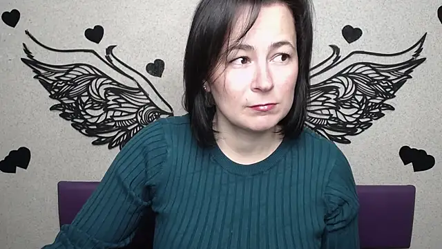 MarieSho online show from March 18, 2026, 7:00 am