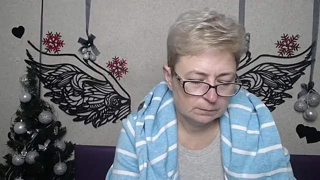 EmiliaGree online show from January 7, 2026, 6:21 pm