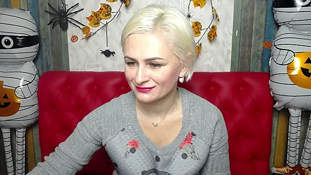 OliviaHorst online show from October 30, 2025, 6:37 am