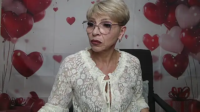 EllaBonito online show from April 5, 2026, 5:59 am