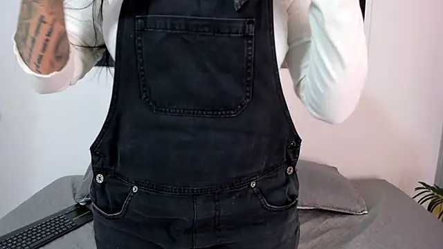 Sofia  rivera online show from February 4, 2025, 8:06 pm