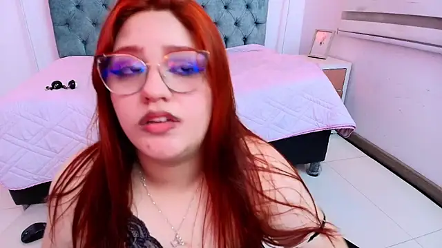 Camiila Osorio online show from March 21, 2025, 7:00 am