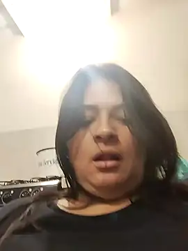 Snapshot of Linda_Lars chatting on December 4, 2024, 5:38 am Linda Lars online show from December 4, 2024, 5:38 am