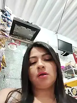 Snapshot of Linda_Lars chatting on December 28, 2024, 4:41 am Linda Lars online show from December 28, 2024, 4:41 am