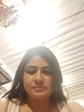 Snapshot of Linda_Lars chatting on January 21, 2025, 5:05 am Linda Lars online show from January 21, 2025, 5:05 am