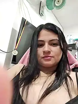 Snapshot of Linda_Lars chatting on January 23, 2025, 6:06 am Linda Lars online show from January 23, 2025, 6:06 am