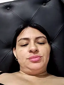 Snapshot of Linda_Lars chatting on January 30, 2025, 5:41 am Linda Lars online show from January 30, 2025, 5:41 am