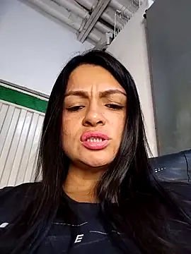 Snapshot of Linda_Lars chatting on September 9, 2025, 2:00 am Linda Lars online show from September 9, 2025, 2:00 am