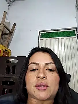 Snapshot of Linda_Lars chatting on September 26, 2025, 3:10 am Linda Lars online show from September 26, 2025, 3:10 am