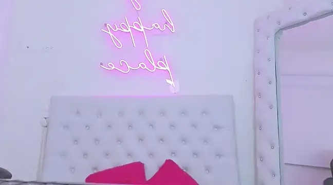 silvana  miller online show from January 20, 2025, 10:15 pm