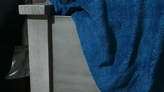 Snapshot of SirSubtrainer chatting on March 21, 2025, 3:12 am SirSubtrainer online show from March 21, 2025, 3:12 am