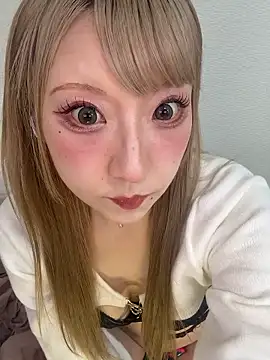 alice  1111 online show from April 25, 2026, 3:42 am