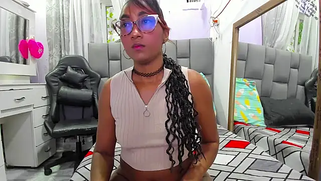 MurphyAngelina online show from November 25, 2025, 3:28 am