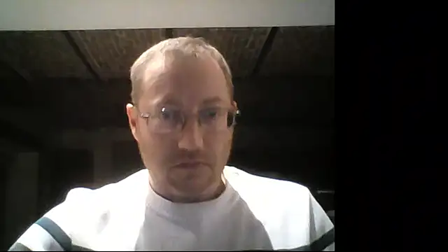 nicolaslapin87 online show from January 12, 2026, 5:18 pm