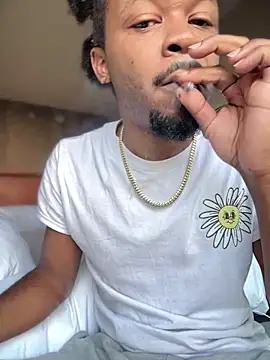 Snapshot of MobyDxck chatting on January 3, 2025, 2:08 pm MobyDxck online show from January 3, 2025, 2:08 pm