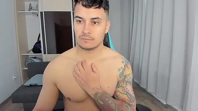 MatMalonne online show from November 7, 2025, 7:30 am