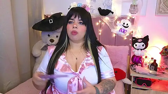 MiahJoness online show from October 23, 2025, 2:44 am