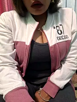 Snapshot of N-Natasha chatting on January 9, 2025, 12:03 am N-Natasha online show from January 9, 2025, 12:03 am