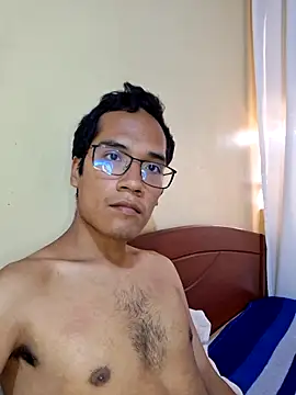 couple orgasm online show from June 19, 2026, 2:21 pm