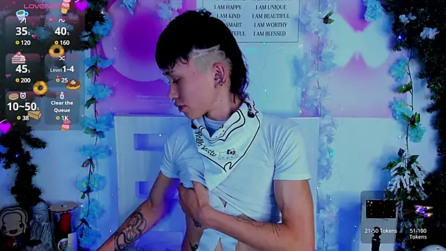 Snapshot of juniior_2311_ chatting on January 25, 2025, 9:46 pm juniior 2311 online show from January 25, 2025, 9:46 pm