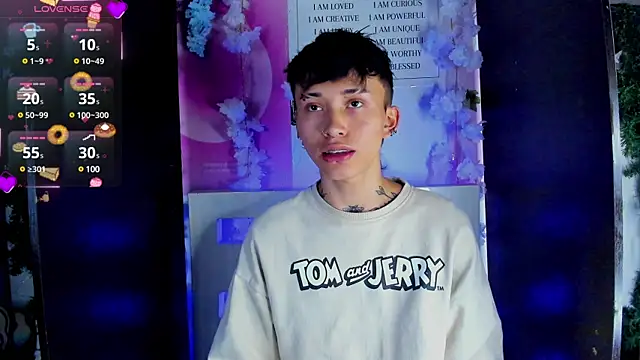 Snapshot of juniior_2311_ chatting on February 10, 2025, 7:38 pm juniior 2311 online show from February 10, 2025, 7:38 pm