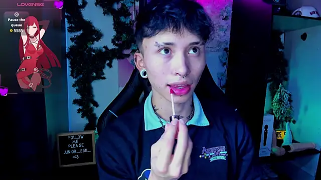 Snapshot of juniior_2311_ chatting on March 14, 2025, 6:39 pm juniior 2311 online show from March 14, 2025, 6:39 pm