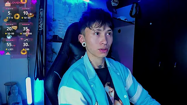 Snapshot of juniior_2311_ chatting on March 17, 2025, 8:51 pm juniior 2311 online show from March 17, 2025, 8:51 pm