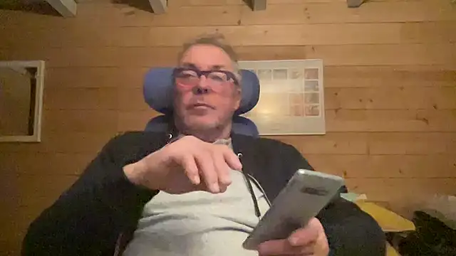 Snapshot of lelohop chatting on January 24, 2025, 5:53 am lelohop online show from January 24, 2025, 5:53 am