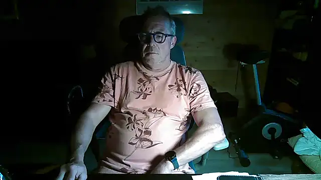 Snapshot of lelohop chatting on September 22, 2025, 12:51 pm lelohop online show from September 22, 2025, 12:51 pm