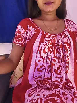 Snapshot of yhona_darling chatting on May 23, 2026, 1:15 pm yhona darling online show from May 23, 2026, 1:15 pm