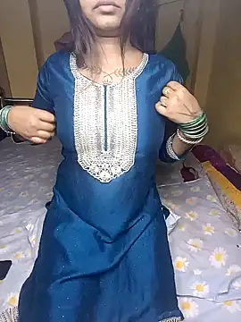 Hot Urvi online show from December 21, 2024, 7:06 pm